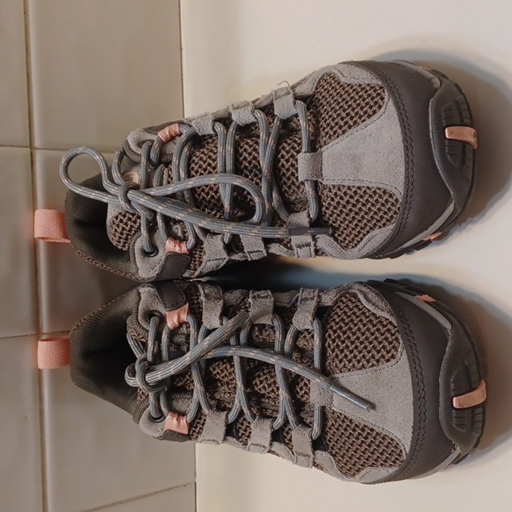 Merrell Chunky Walking Hiking Leather  Sneakers Sz6
